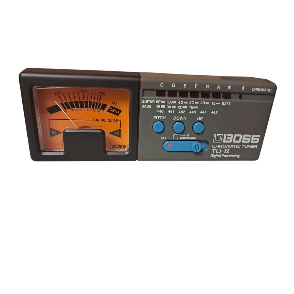 Boss Chromatic Tuner TU-12 Digital Processing Multi Instrument Tuner - Picture 10 of 11